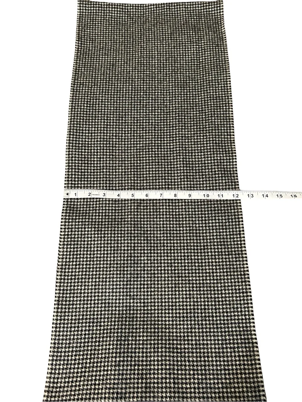 Jos A Bank 100% Cashmere Scarf Houndstooth Black Cream Fringe Classic Luxury